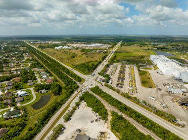 Fort Pierce FL 'de sanayiden yerleşim alanına