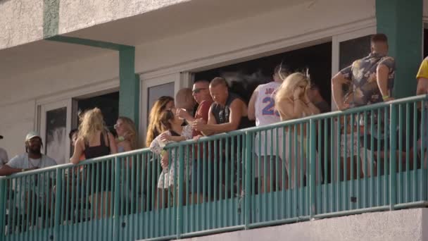 Turistas Elbo Room Fort Lauderdale Spring Break — Vídeo de Stock