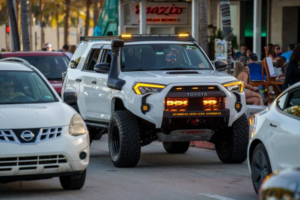 Fort Lauderdale Usa March 2022 Guy Driving Toyota 4Runner Trd — Stock Photo, Image