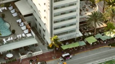 Victor Oteli 'nin 7x yakınlaştırmalı insansız hava aracı ile çekilmiş videosu.