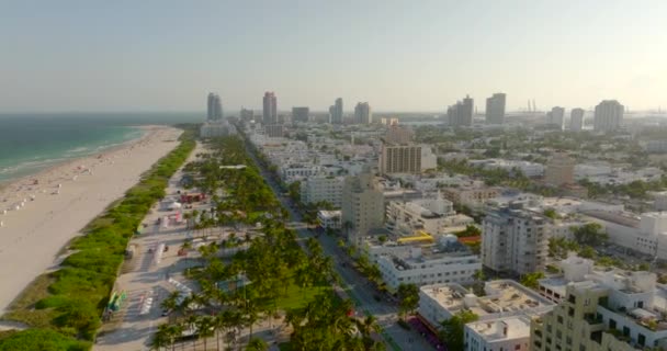 โอเช ยนไดรฟ ไมอาม ชายหาดประมาณ 2022 โดรนว — วีดีโอสต็อก