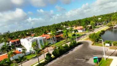 FPV görüntüleri lüks malikaneler Hollywood FL 4k