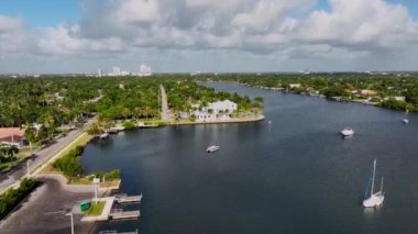 Hollywood FL 'deki lüks liman köşkü 4K 60fps
