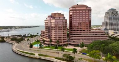 777 S Flagler 'ın Batı Palm Beach FL' deki görüntüsü 5K.