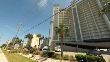 Körfez kıyısındaki Alabama 'daki deniz manzaralı apartmanlar