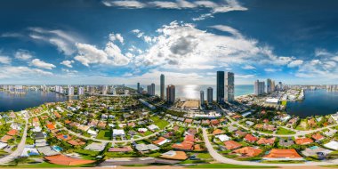Gökyüzü droen 360 panorama Golden Shores mahallesi Sunny Isles Beach FL