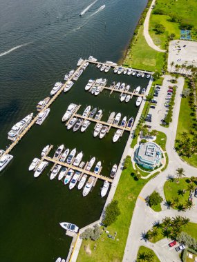 Miami, Haulover Marina limanında.