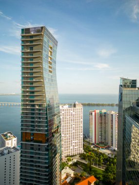 Hava dikey fotoğrafı Echo Brickell Konutları