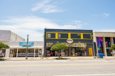 Atlantic Avenue Virginia Beach VA 'daki dükkanlar ve işletmeler