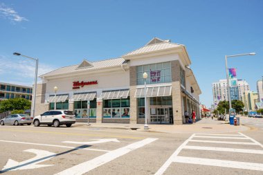 Atlantic Avenue Virginia Beach VA 'daki dükkanlar ve işletmeler