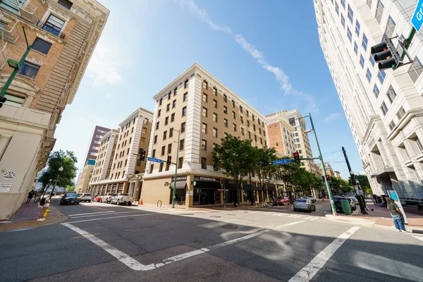 Fotografie Starbucks Plume Street Downtown Norfolk — Stock fotografie