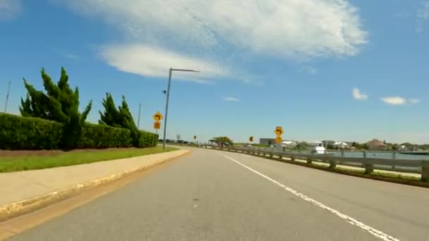 Autofahrer Peilen Ziel Virginia Beach — Stockvideo
