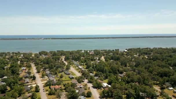 Aerial Footage Residential Homes Morehead City North Carolina — Stockvideo
