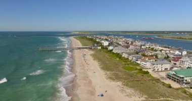 Wrightsville Plajı Kristal İskelesi 5k hava aracı videosu