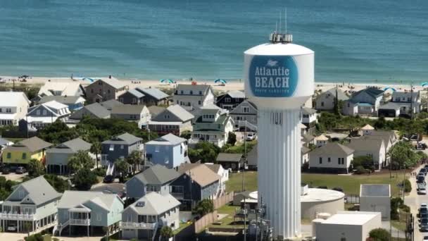 Luchtfoto Atlantic Beach North Carolina Watertoren Zoom — Stockvideo