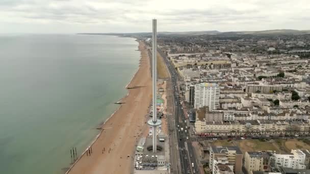 Aerial Flyover Tilt British Airways I360 Tower Brighton Beach — Stockvideo
