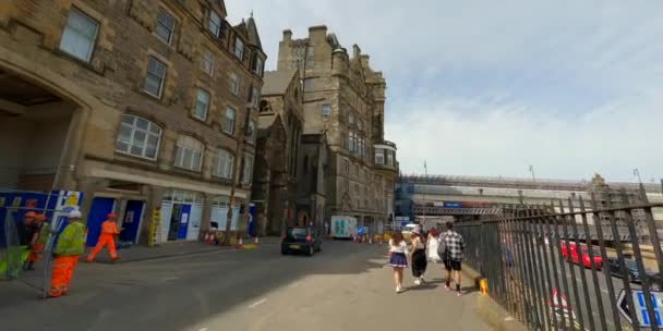 Walking Pov Tour Old Town Edinburgh Scotland — ストック動画