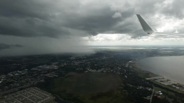 Aerial Video Airplane Flying Out Storm — Vídeo de stock