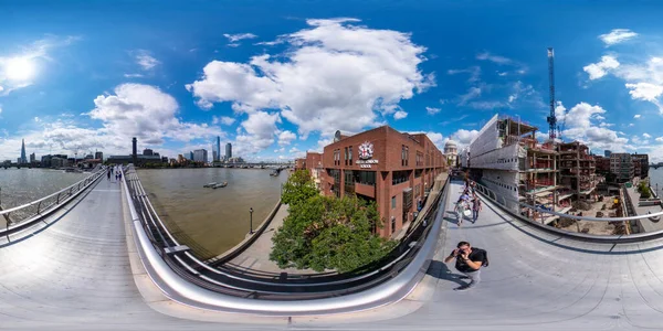 360 Photo Millennium Bridge London — Stockfoto