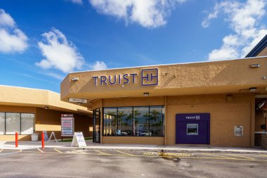 Hallandale Beach, FL, USA - July 31, 2022: Truist Bank Hallandale Beach FL