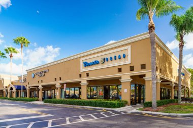 Coral Springs, FL, USA - August 7, 2022: Panera Bread at RK Coral Palm Plaza