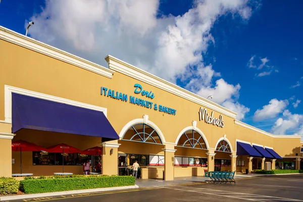 Coral Springs Usa August 2022 Doris Italian Market Bakery Coral — 스톡 사진