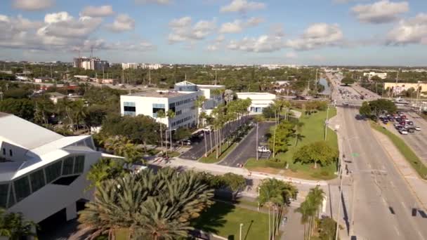 Pompano Beach City Hall Building Aerial Video — Stok Video