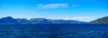 Norveç 'teki manzaraların panoramik fotoğrafı