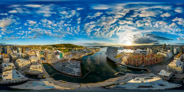 Oslo Norveç Üzerinde 360 Numaralı Hava Manzaralı Gün Batımı — Stok fotoğraf