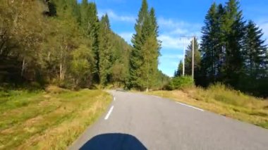 5k plakalı arka görünüm Norveç videosu