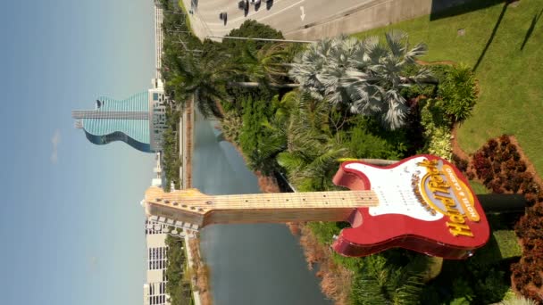 Aerial Video Hard Rock Hotel Casino Guitar — 图库视频影像