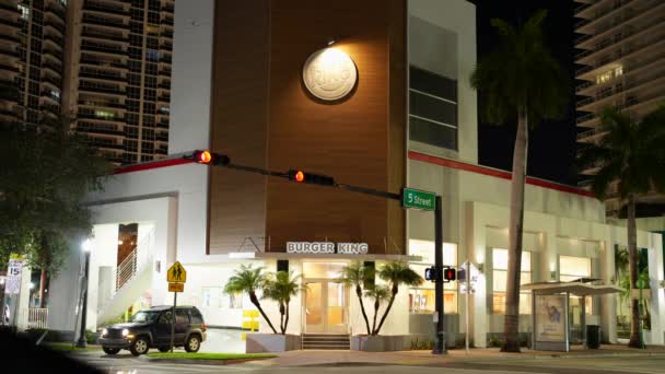 Noapte Video Burger Kind Miami Beach 5Th Street — Videoclip de stoc