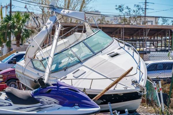 Barco Totalizado Por Huracán Ian Fort Myers —  Fotos de Stock