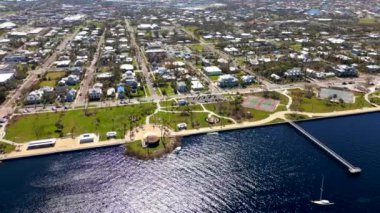 Punta Gorda Kasabası Hava Videosu Gilchrist Parkı