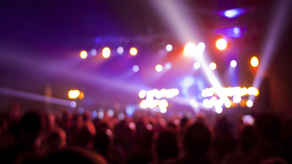 Concert public arrière-plan flou — Photo