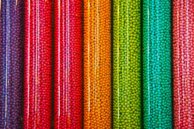 renkli şeker tüpler