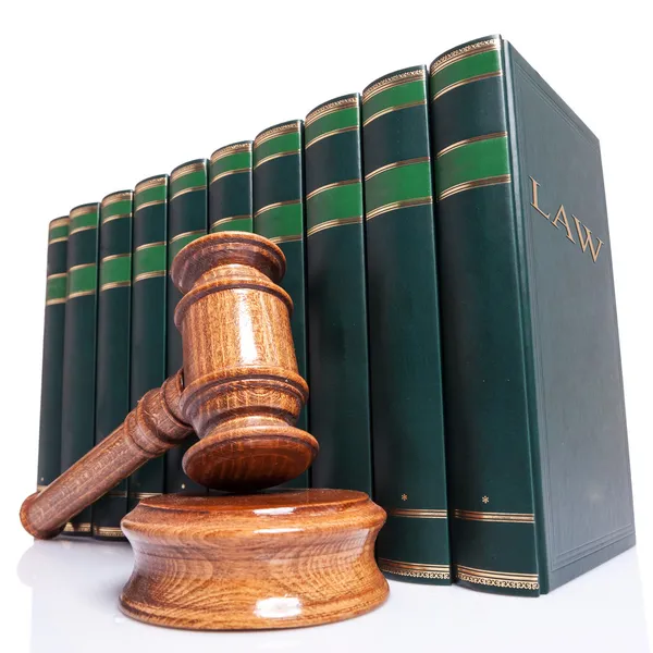 Judges gavel and law books — Stock Photo, Image