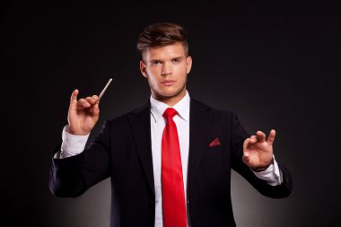 Orkestra iletken iş adamı