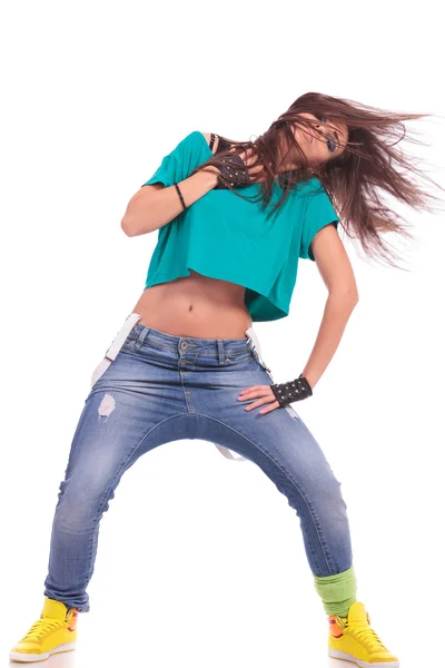 Woman dancer posing with head tilted — Stock Photo, Image