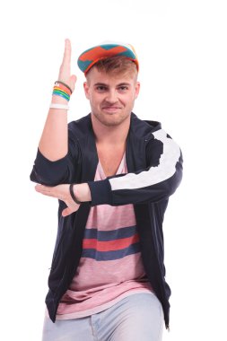Genç dansçı dans poz