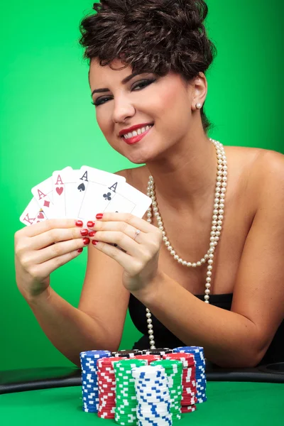 Mujer tiene cuatro de una clase — Foto de Stock