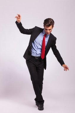 Dengeleme genç iş adamı