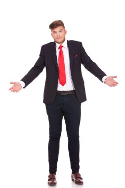 adam iş bilmez