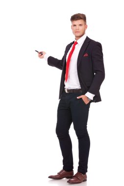 iş adamı tarafından tanıtımı