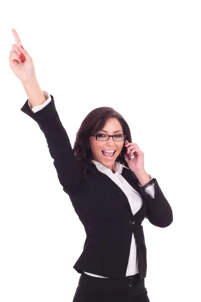 Geschäftsfrau jubelt am Telefon — Stockfoto