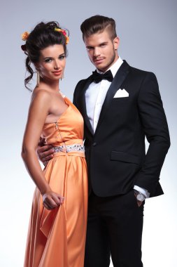 Kameraya bakarak moda Çift