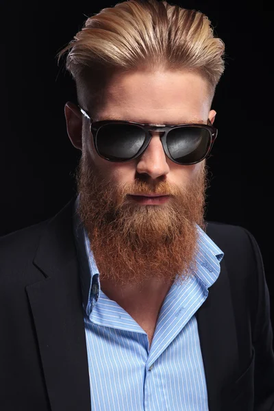 Portret mężczyzny brodaty biznes — Zdjęcie stockowe