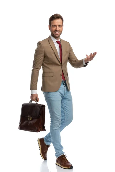 Attractive Businessman Walking His Way Inviting Smile His Face — Fotografia de Stock