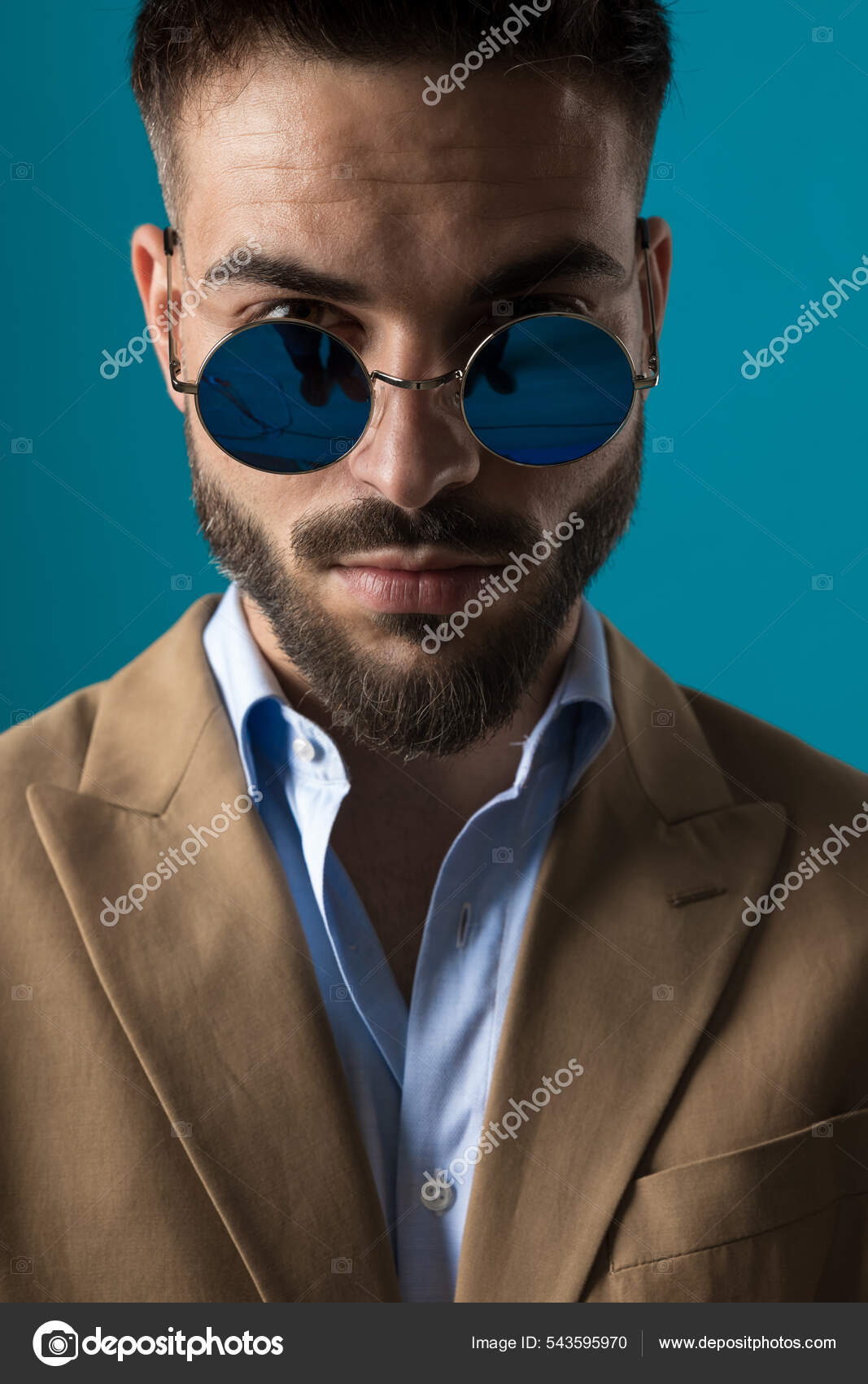Man cheap with goggles