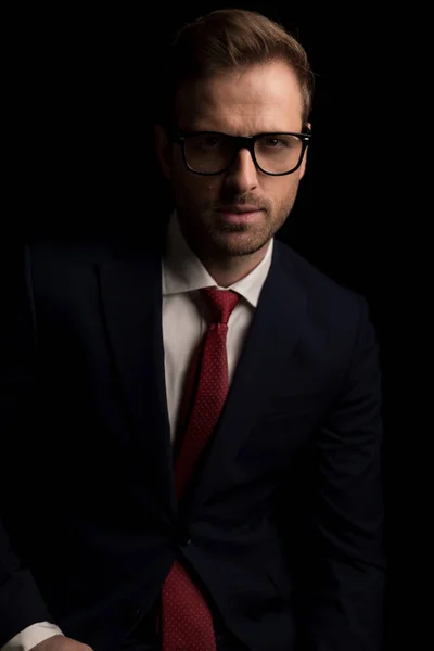 Portrait Cool Businessman Wearing Eyeglasses Posing Attitude Black Background — Stock Photo, Image